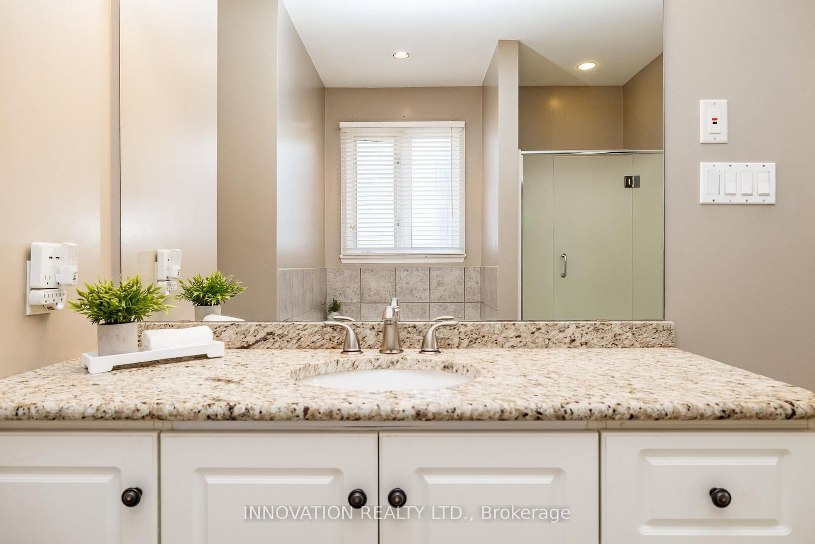 25 Kyle Avenue • Stittsville, ON photo 32