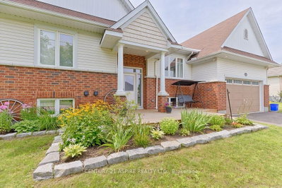 12 Bedard Boulevard • Petawawa, ON photo 3