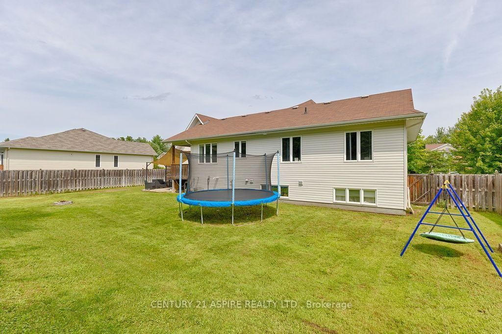 12 Bedard Boulevard • Petawawa, ON photo 34