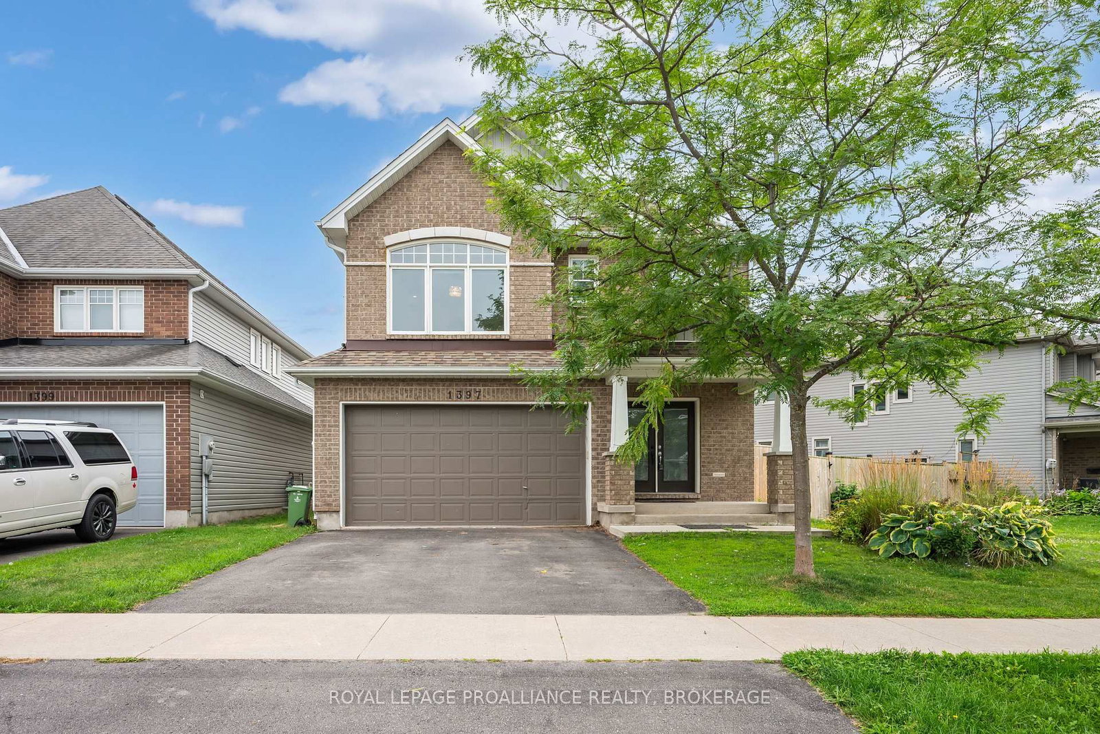 1397 Waterside Way • Kingston, ON photo 2