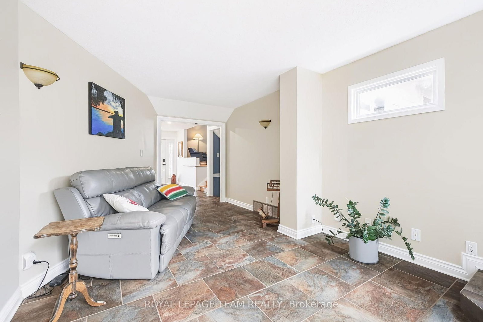 230 Lincoln Heights Road • Ottawa, ON photo 11