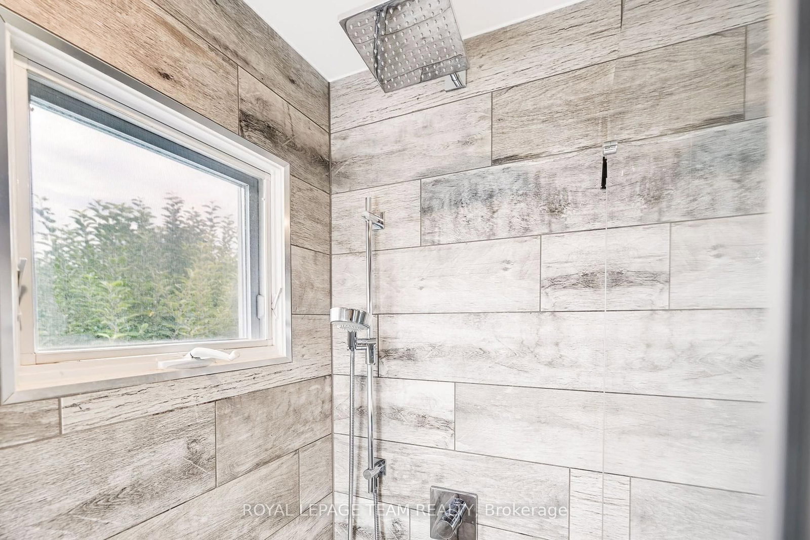 230 Lincoln Heights Road • Ottawa, ON photo 30