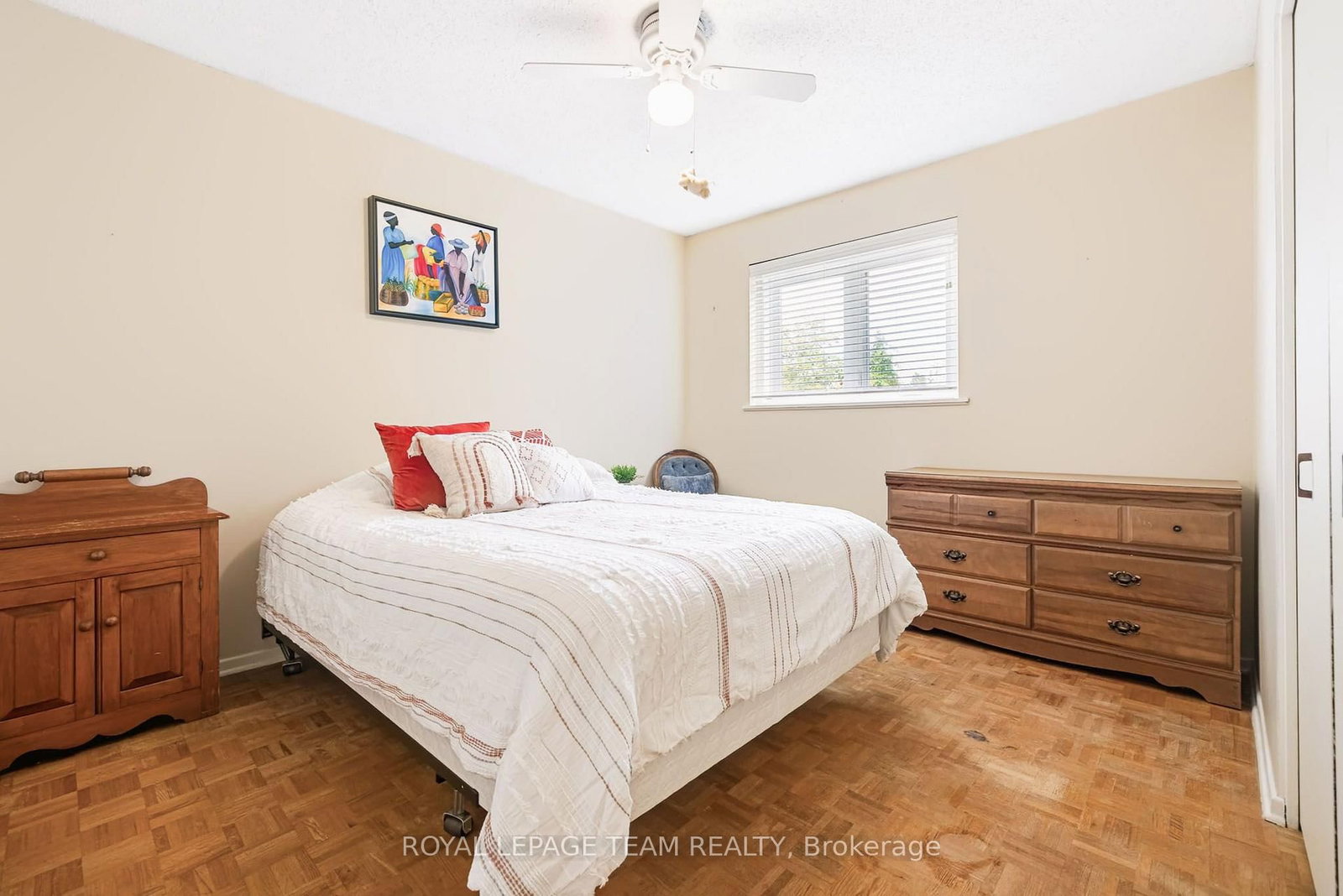 230 Lincoln Heights Road • Ottawa, ON photo 32