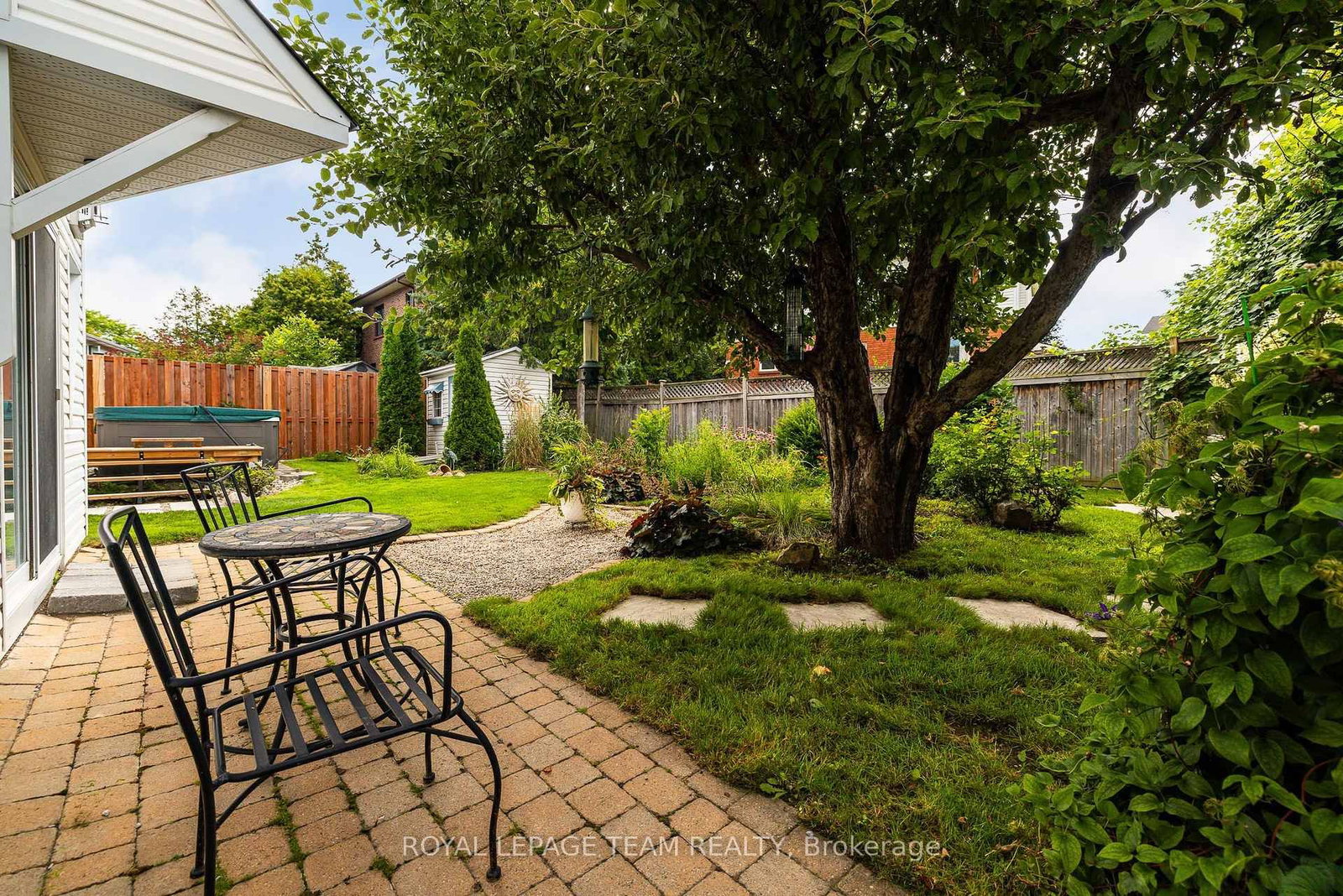 230 Lincoln Heights Road • Ottawa, ON photo 42