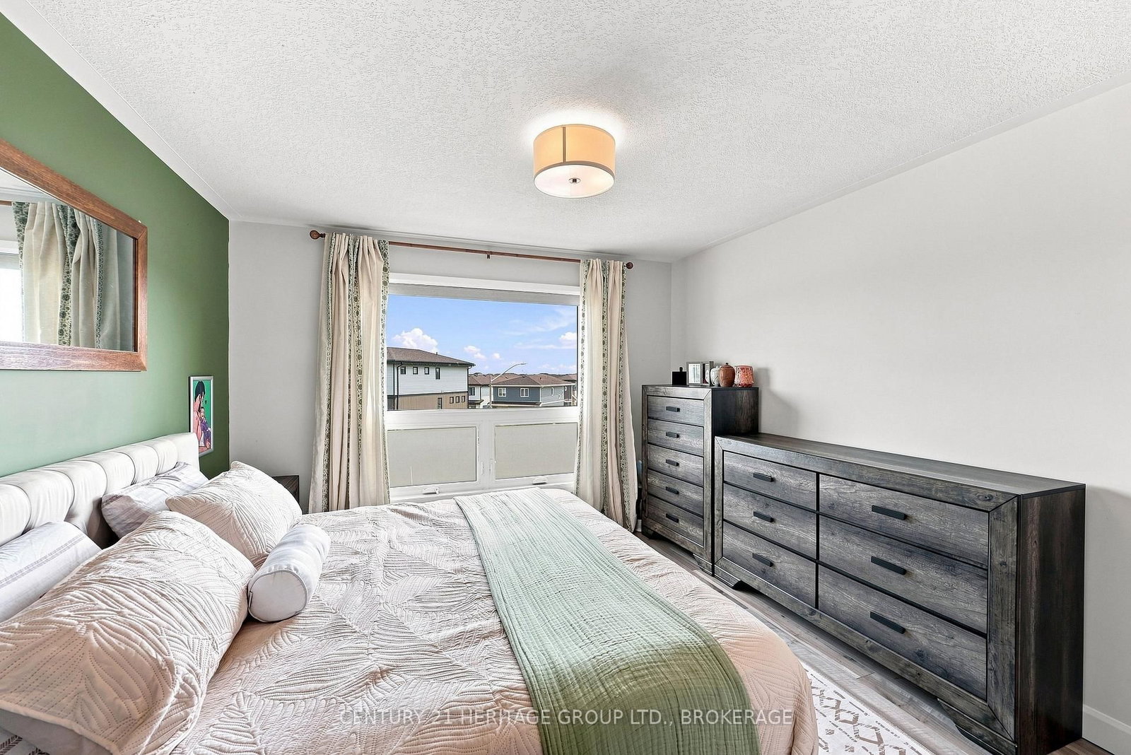 141 Superior Drive • Loyalist, ON photo 13