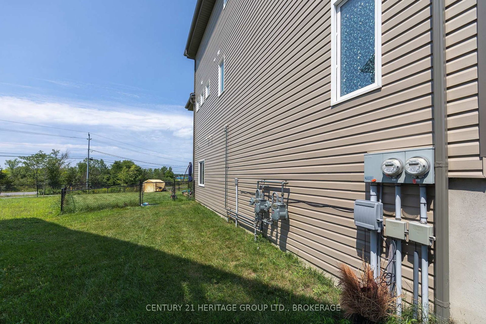 141 Superior Drive • Loyalist, ON photo 18