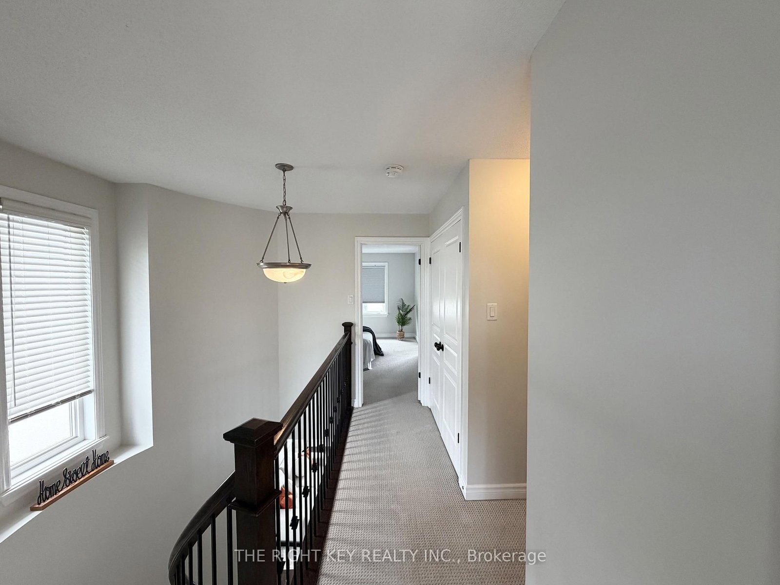 100 Popplewell Crescent • Ottawa, ON photo 11