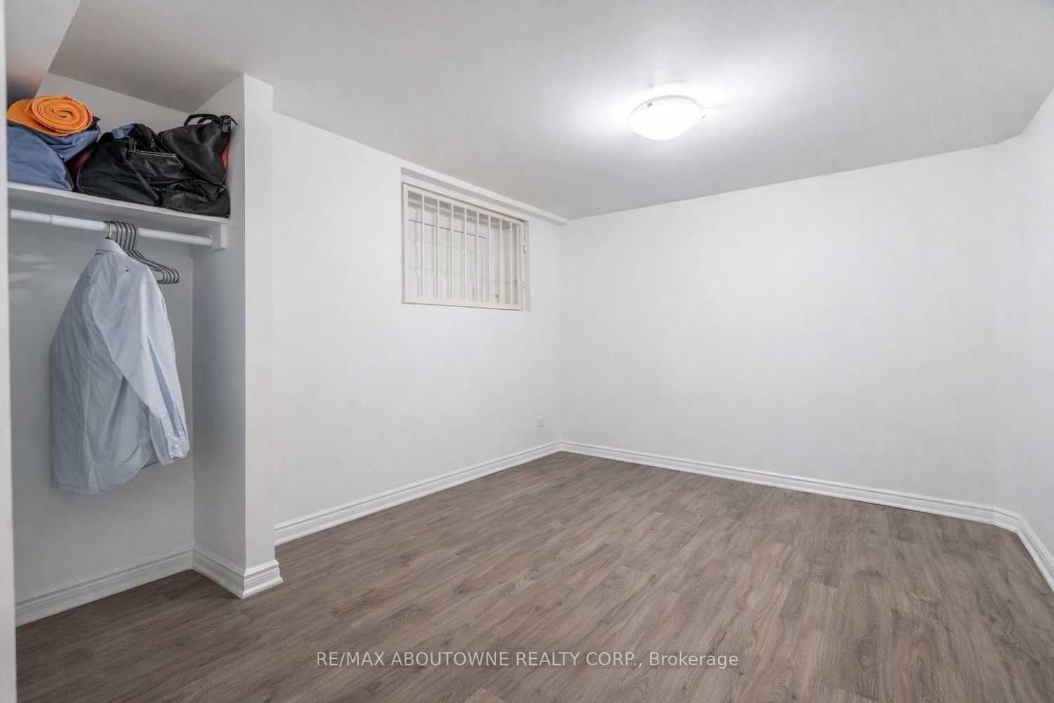 108 Queenston Street • St. Catharines, ON photo 24