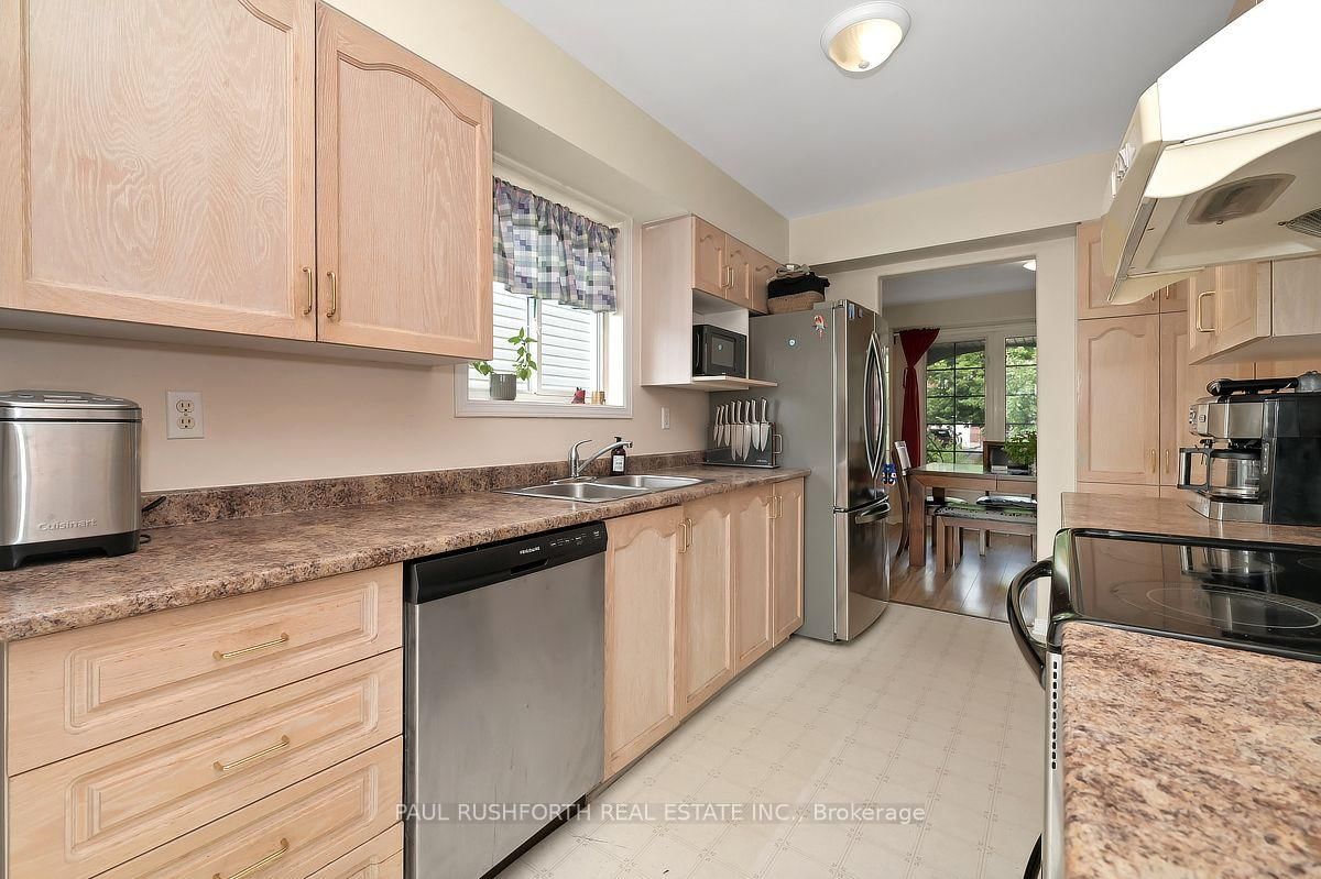 92 Splinter Crescent • Ottawa, ON photo 11