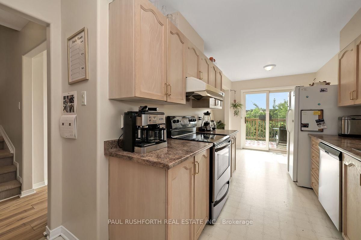 92 Splinter Crescent • Ottawa, ON photo 12