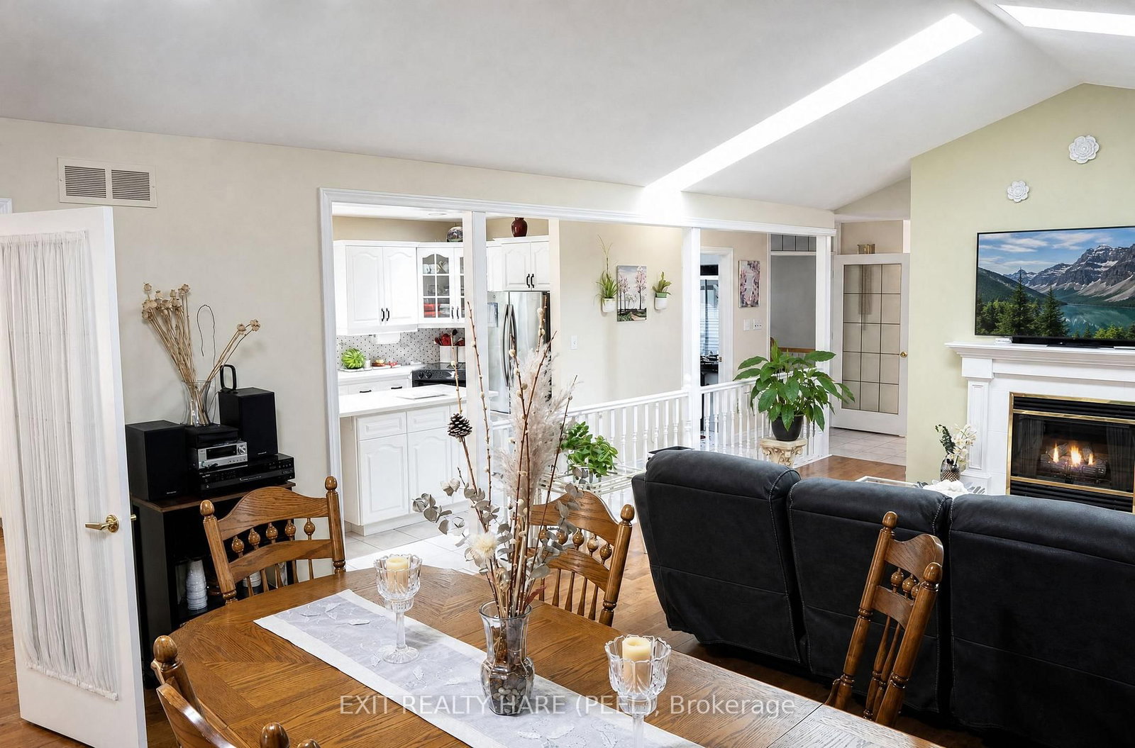 245 First Avenue • Welland, ON photo 17