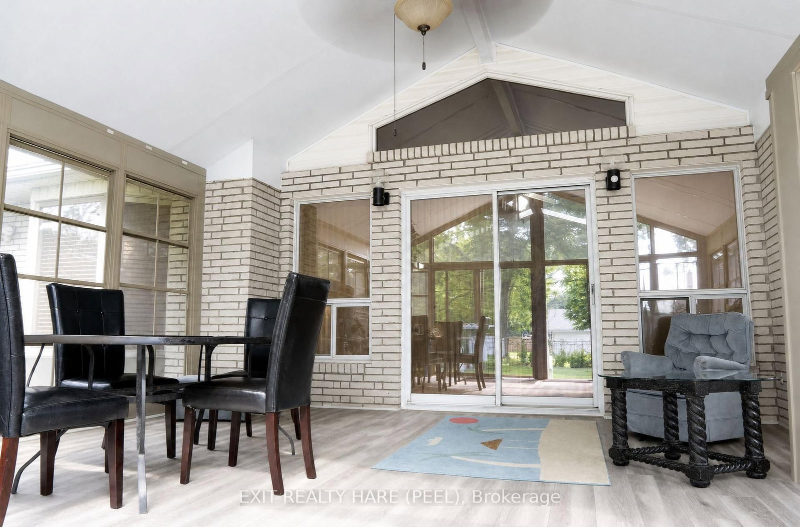 245 First Avenue • Welland, ON photo 38