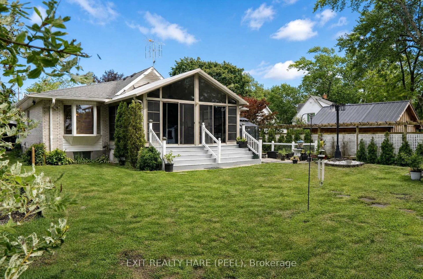 245 First Avenue • Welland, ON photo 43