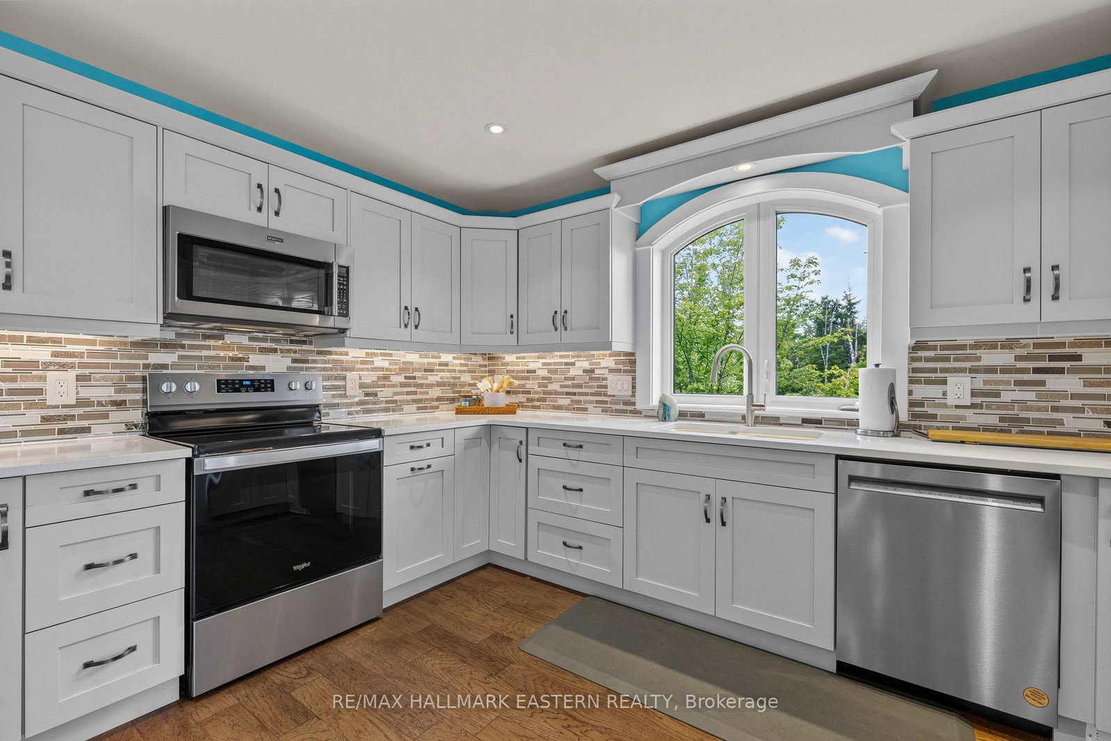 662 Fire Route 42 • North Kawartha, ON photo 10