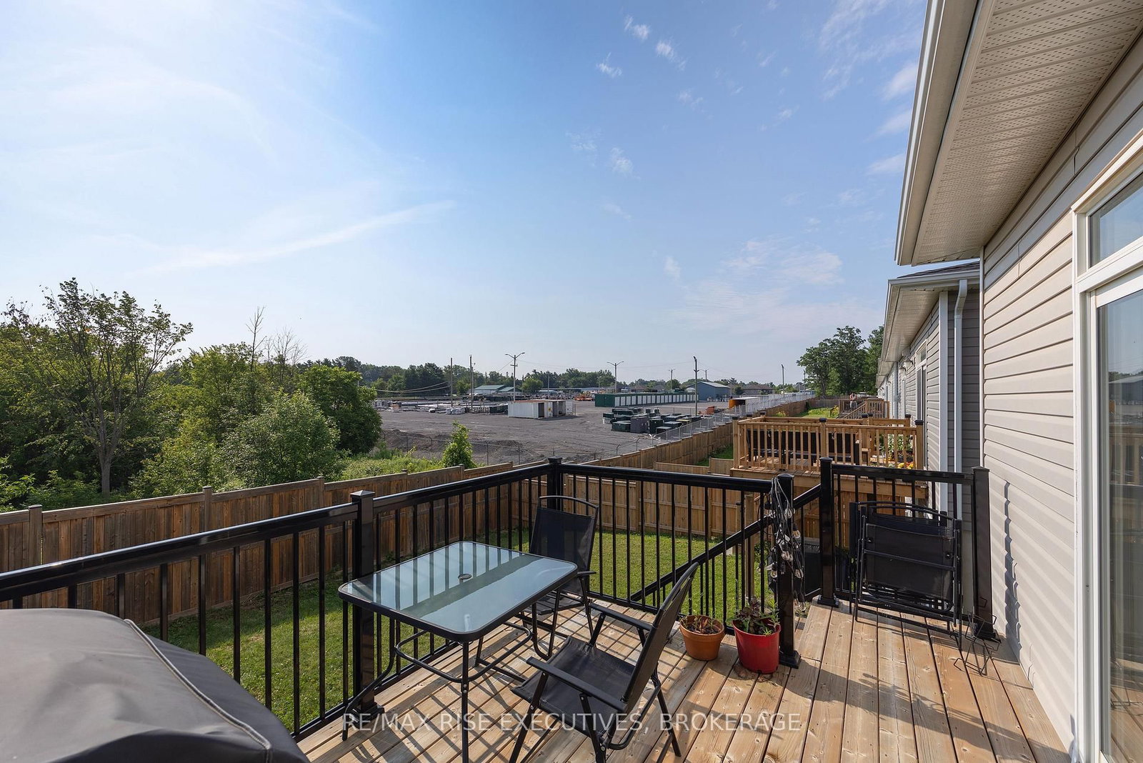 1233 Max Crescent • Kingston, ON photo 11
