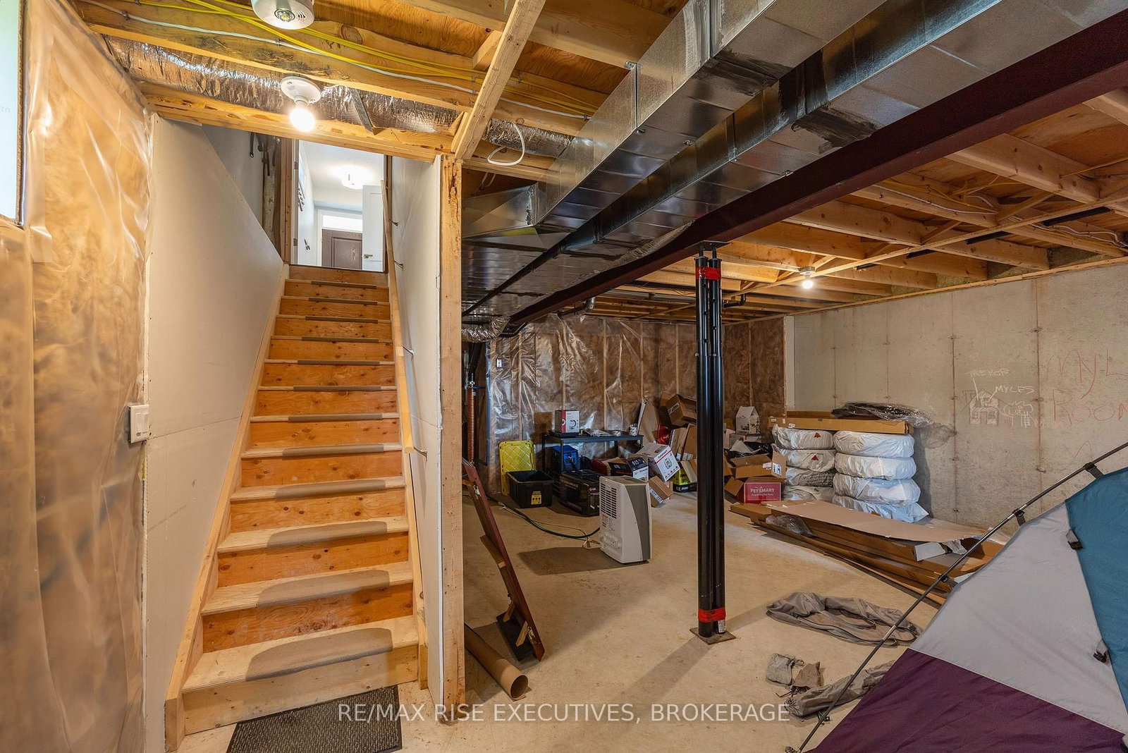 1233 Max Crescent • Kingston, ON photo 41