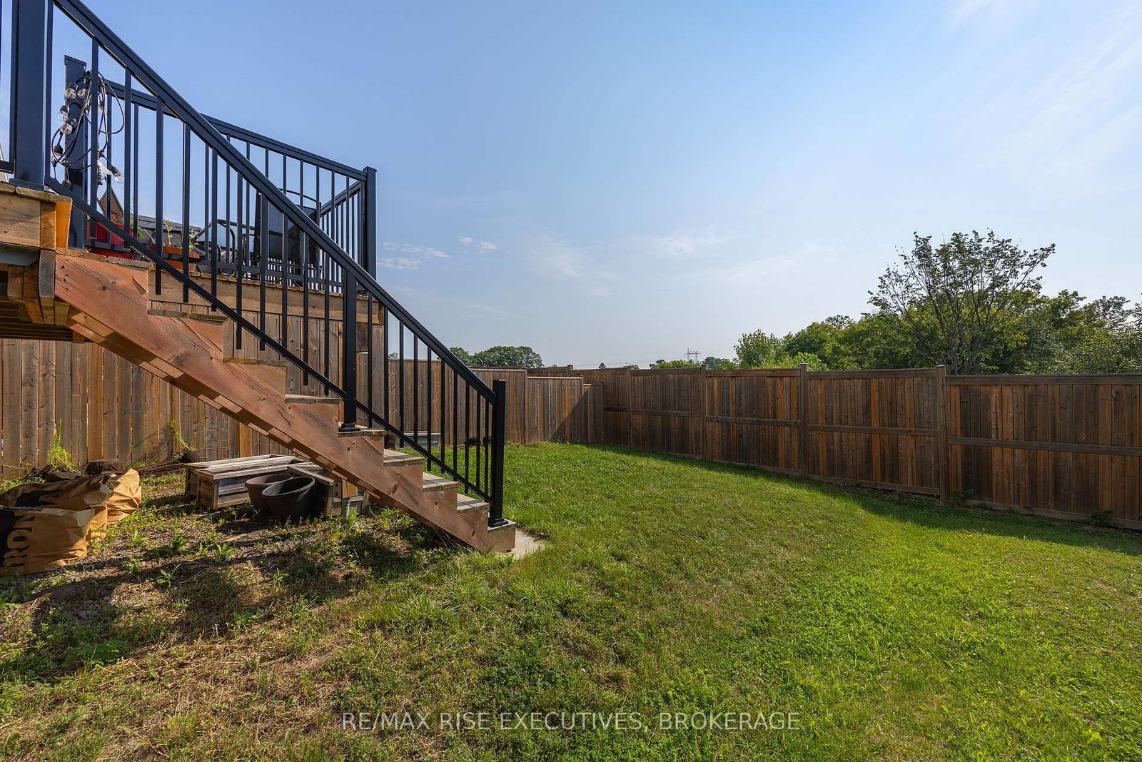 1233 Max Crescent • Kingston, ON photo 6