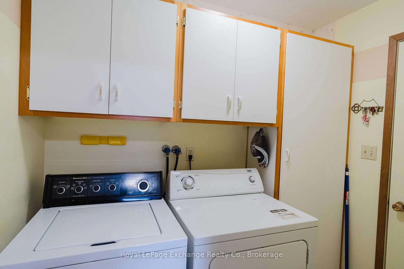 953 Parkwood Drive • Saugeen Shores, ON photo 28