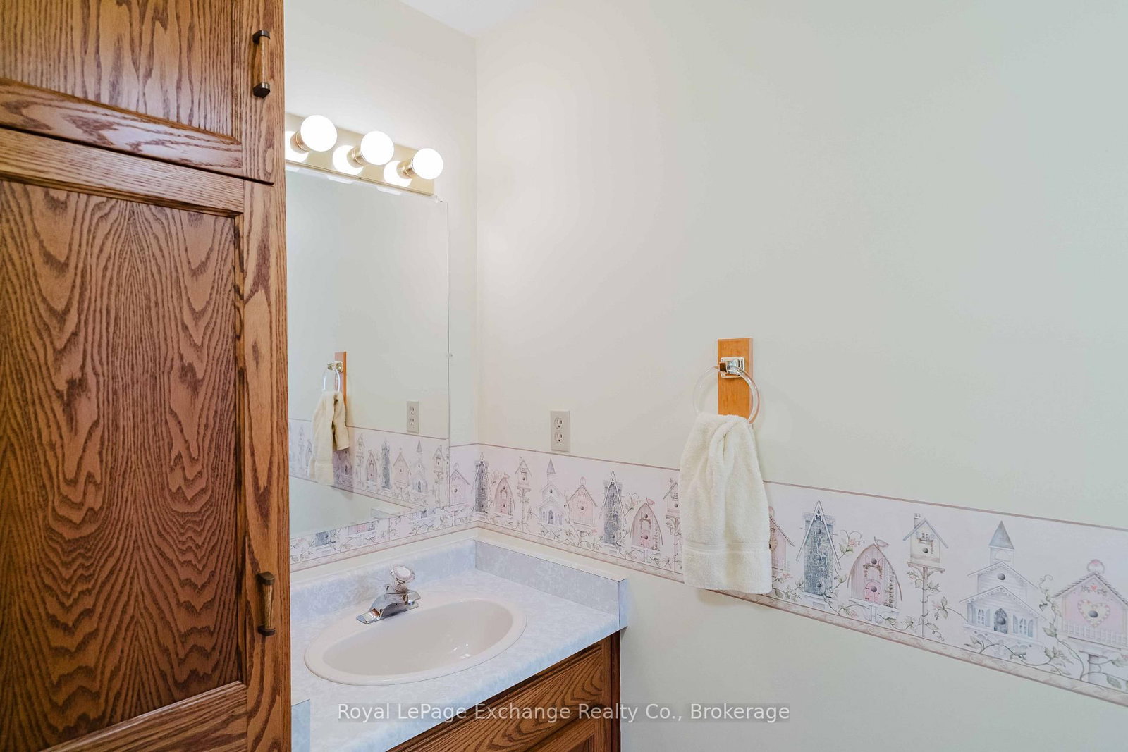 953 Parkwood Drive • Saugeen Shores, ON photo 43