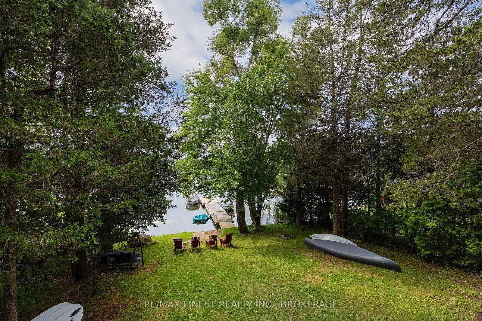 106 Yardarm Lane • Leeds and the Thousand Islands, ON photo 3