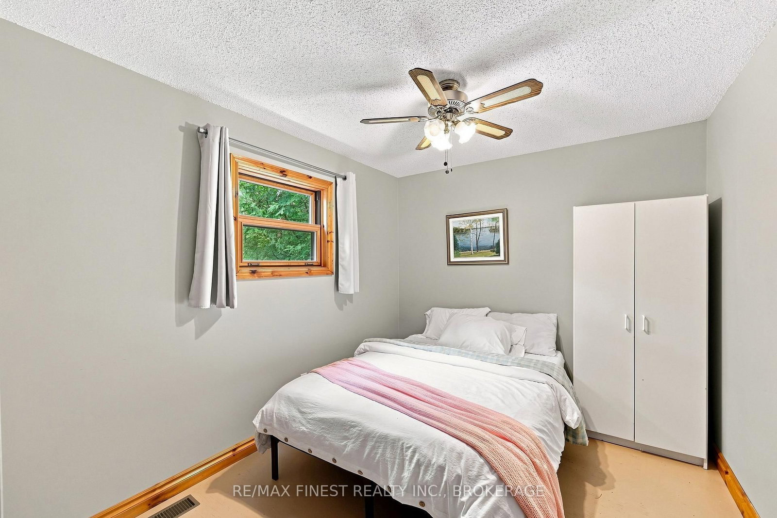 106 Yardarm Lane • Leeds and the Thousand Islands, ON photo 5