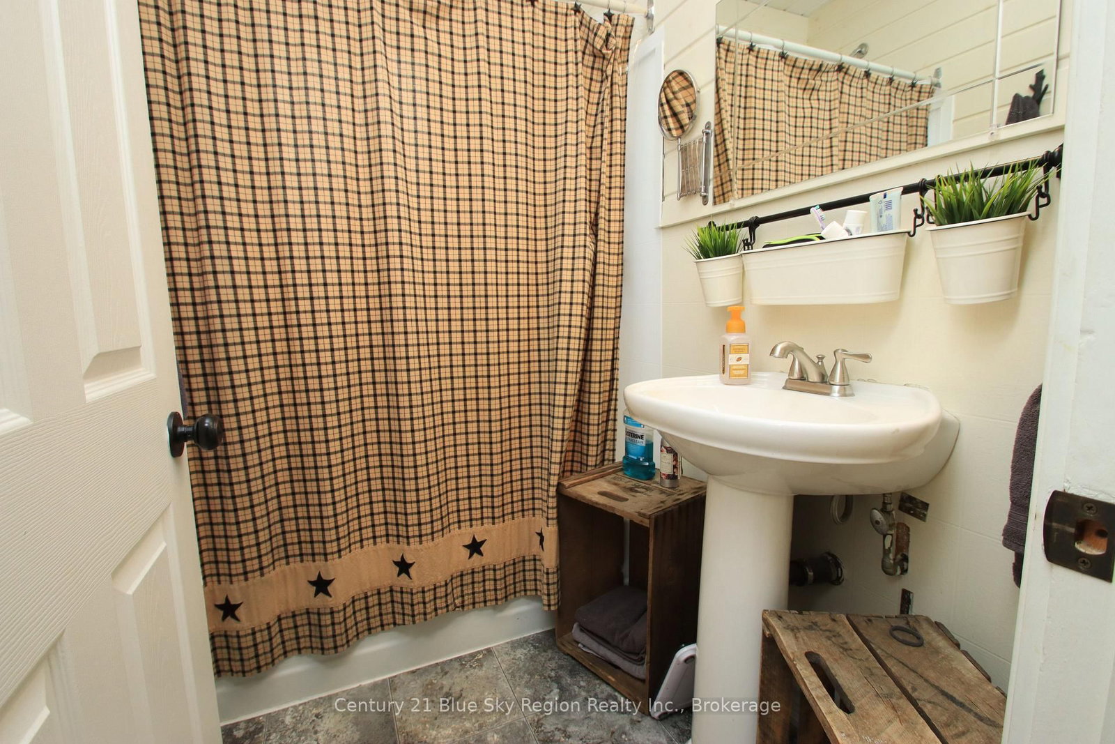 773 Scollard Street • North Bay, ON photo 24