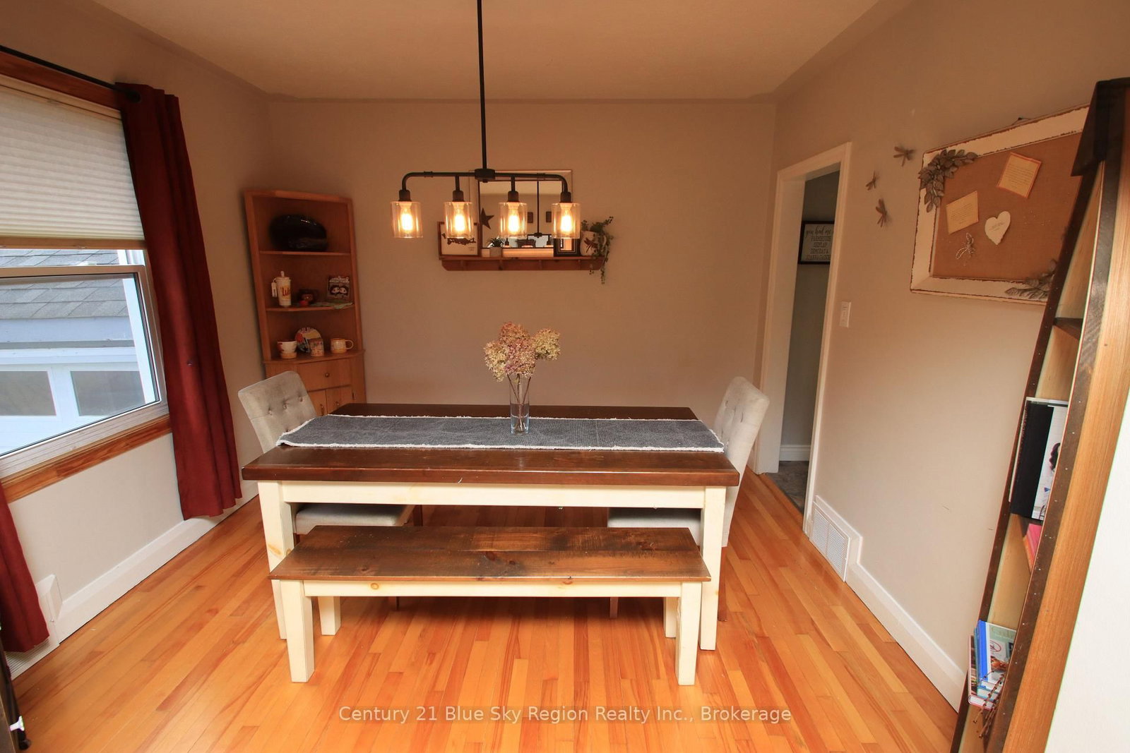773 Scollard Street • North Bay, ON photo 9