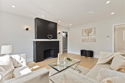 122 Windsor Crescent • London South, ON photo 5