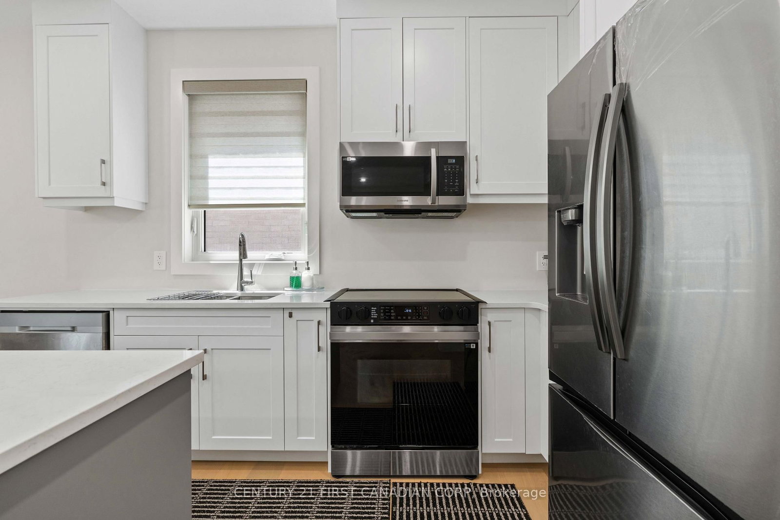 8-7966 Fallon Drive • Lucan Biddulph, ON photo 10