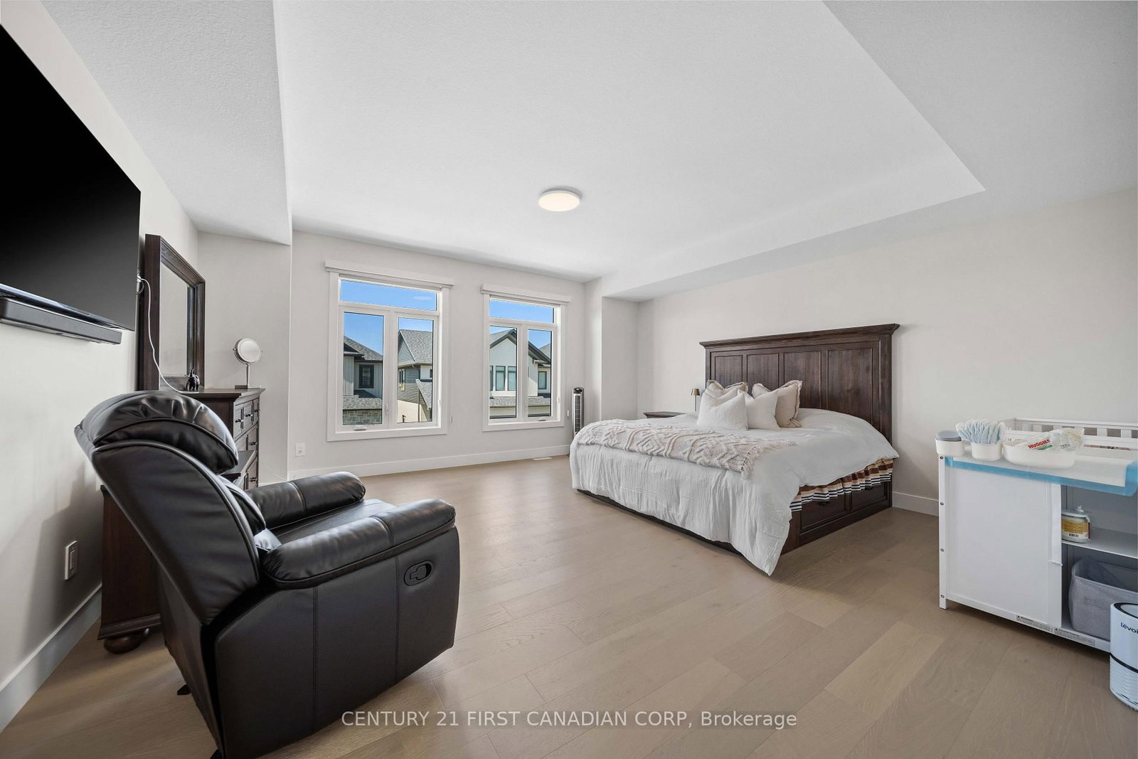8-7966 Fallon Drive • Lucan Biddulph, ON photo 23