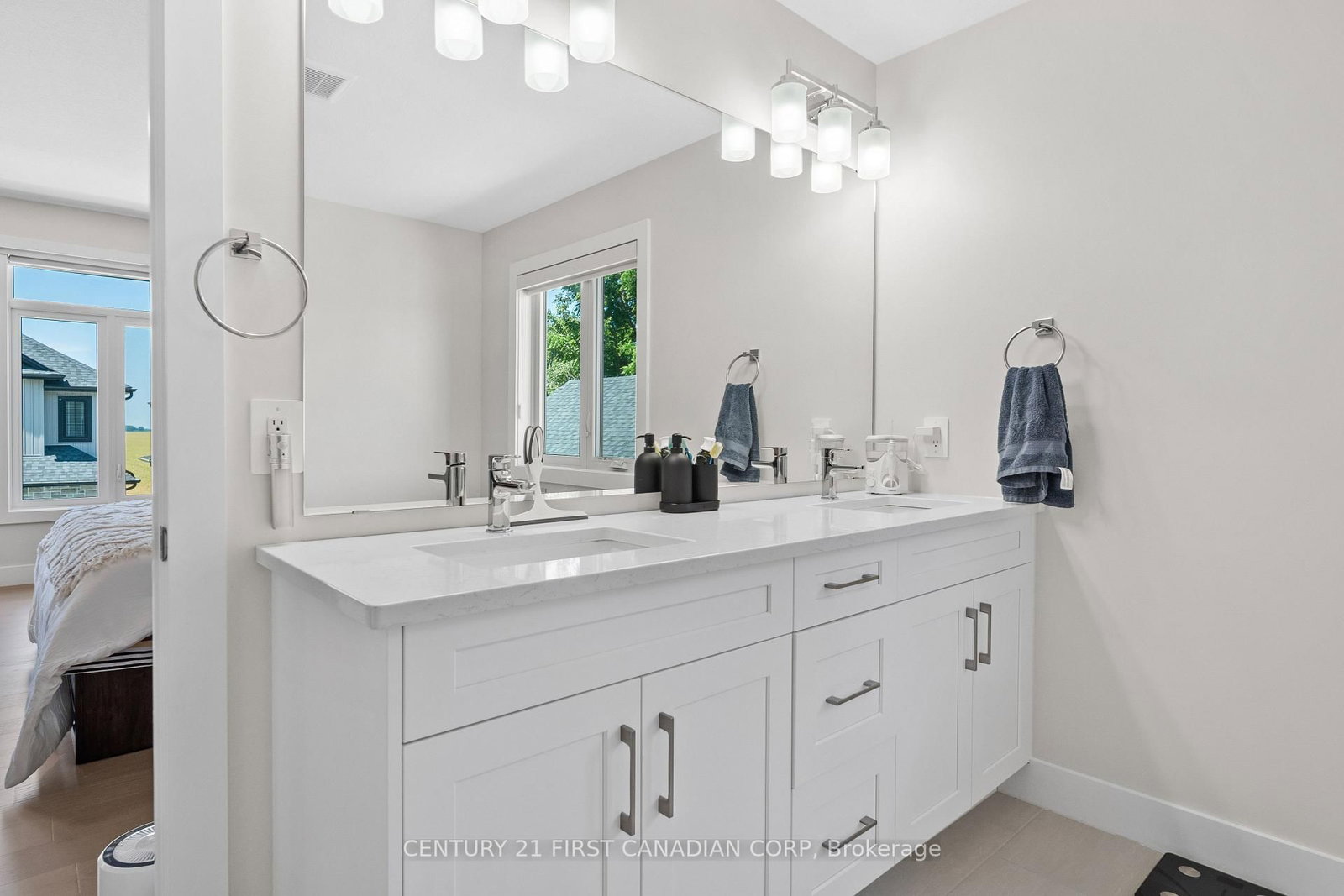 8-7966 Fallon Drive • Lucan Biddulph, ON photo 28