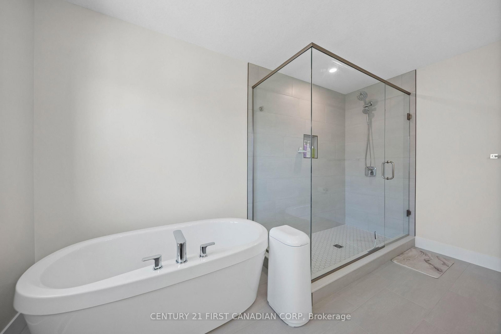 8-7966 Fallon Drive • Lucan Biddulph, ON photo 29
