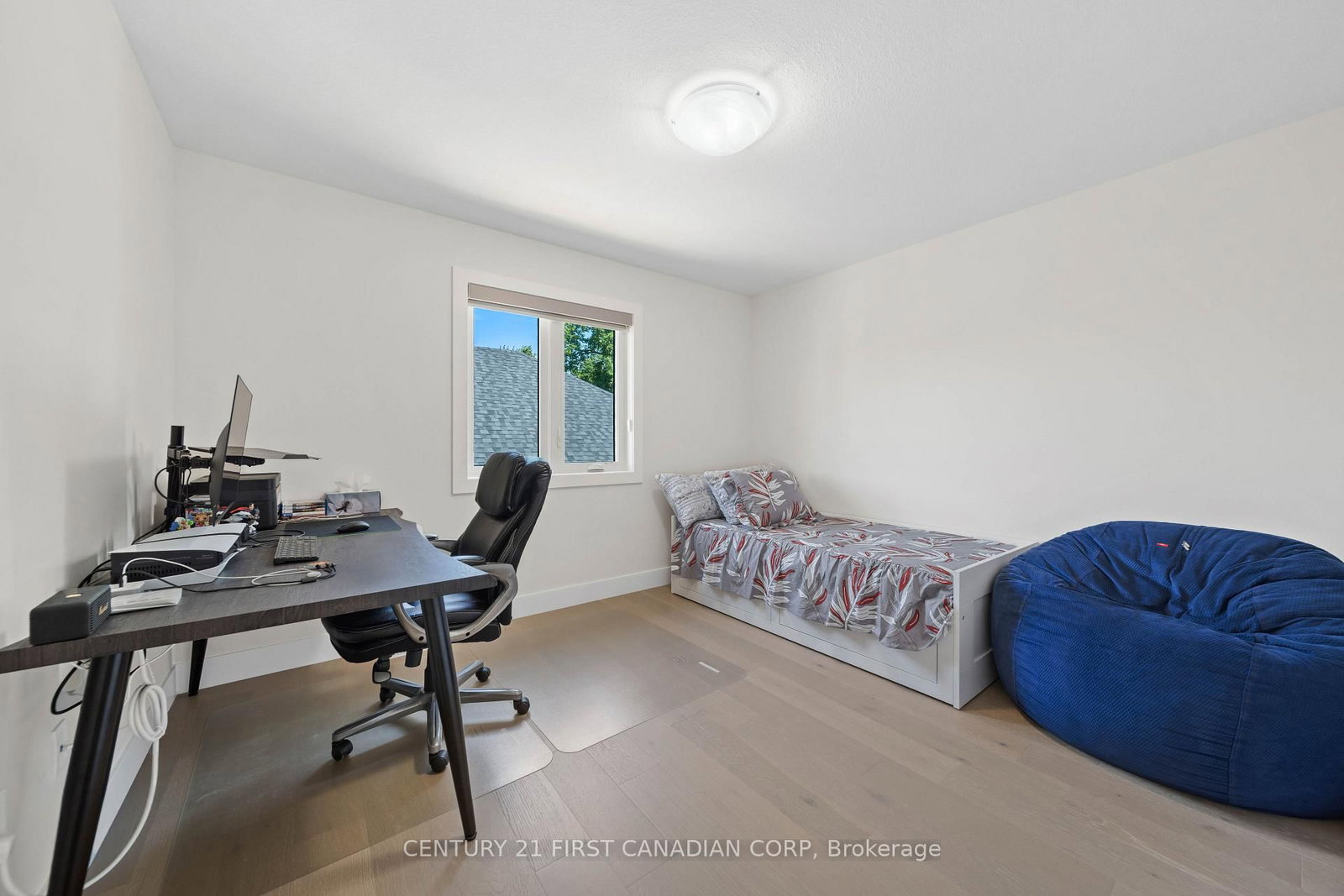 8-7966 Fallon Drive • Lucan Biddulph, ON photo 32