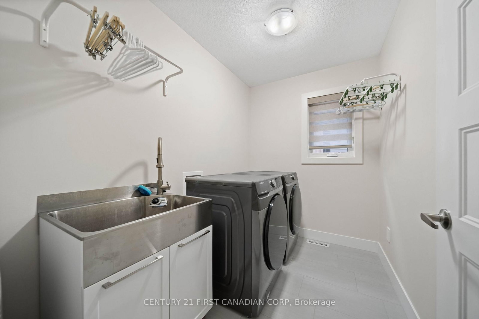 8-7966 Fallon Drive • Lucan Biddulph, ON photo 40