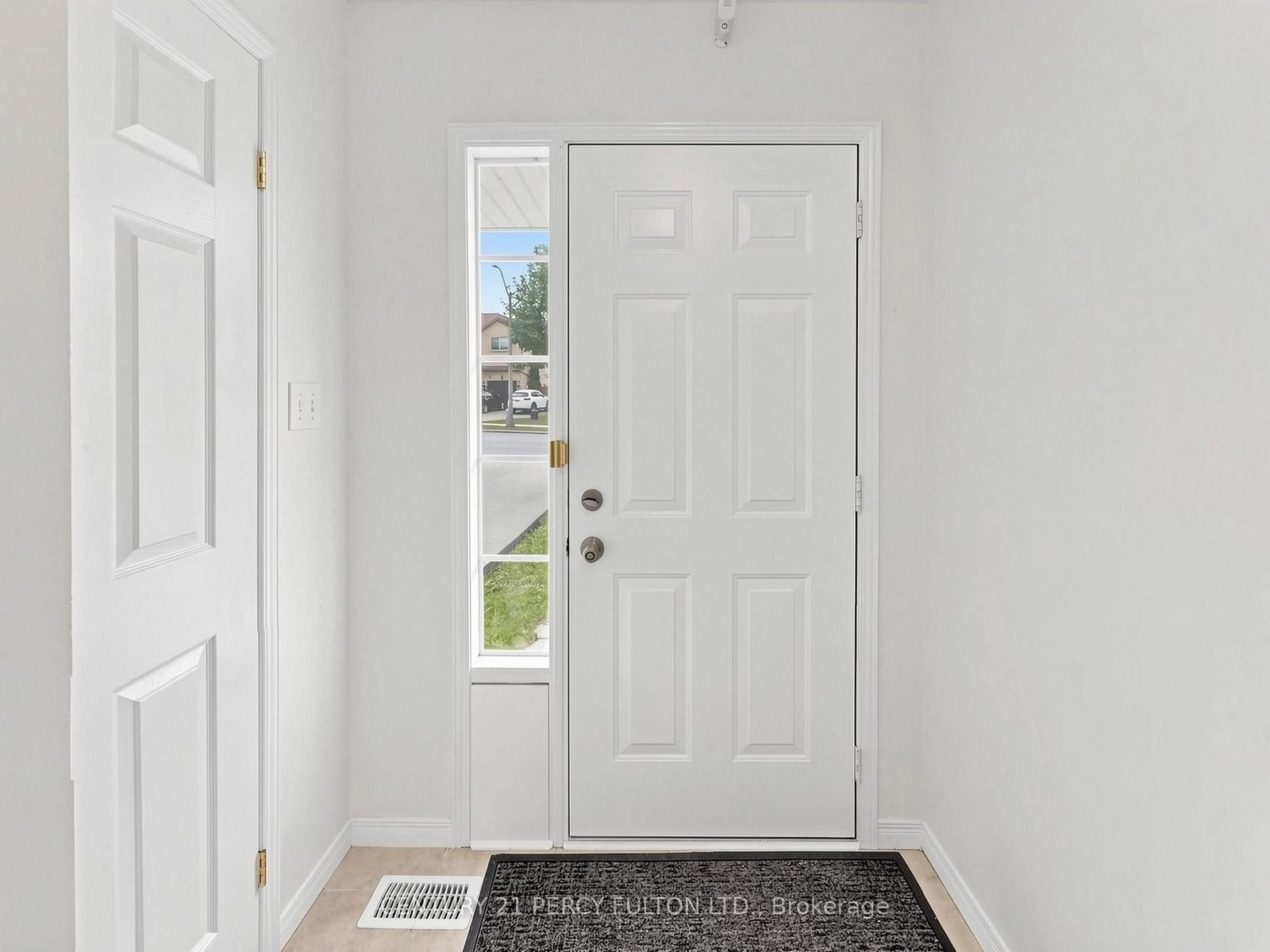 229 Dicenzo Drive • Hamilton, ON photo 15