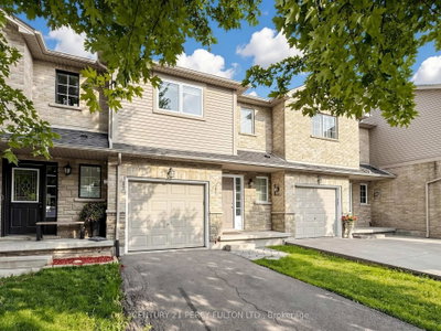 229 Dicenzo Drive • Hamilton, ON photo 2