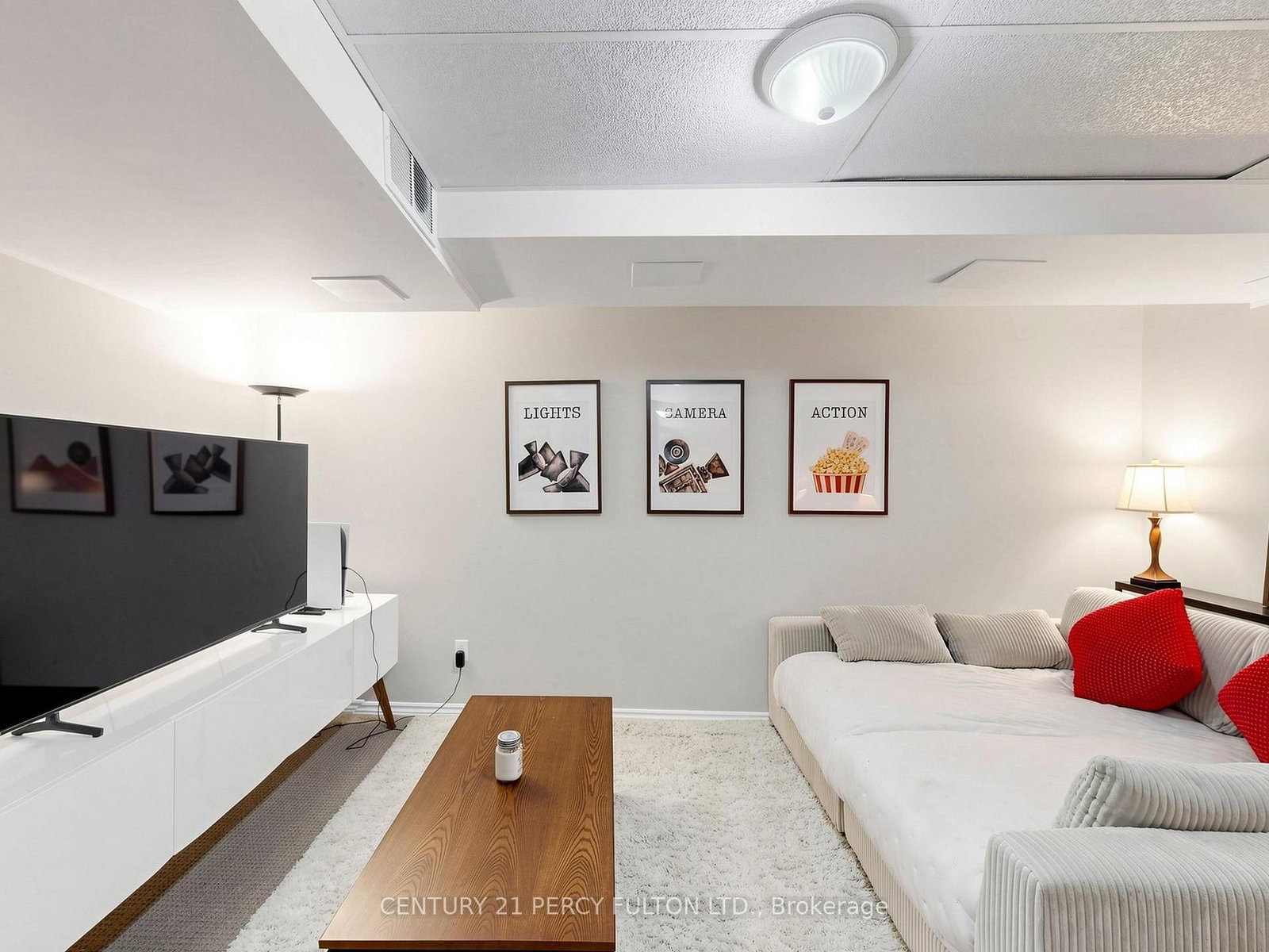 229 Dicenzo Drive • Hamilton, ON photo 37