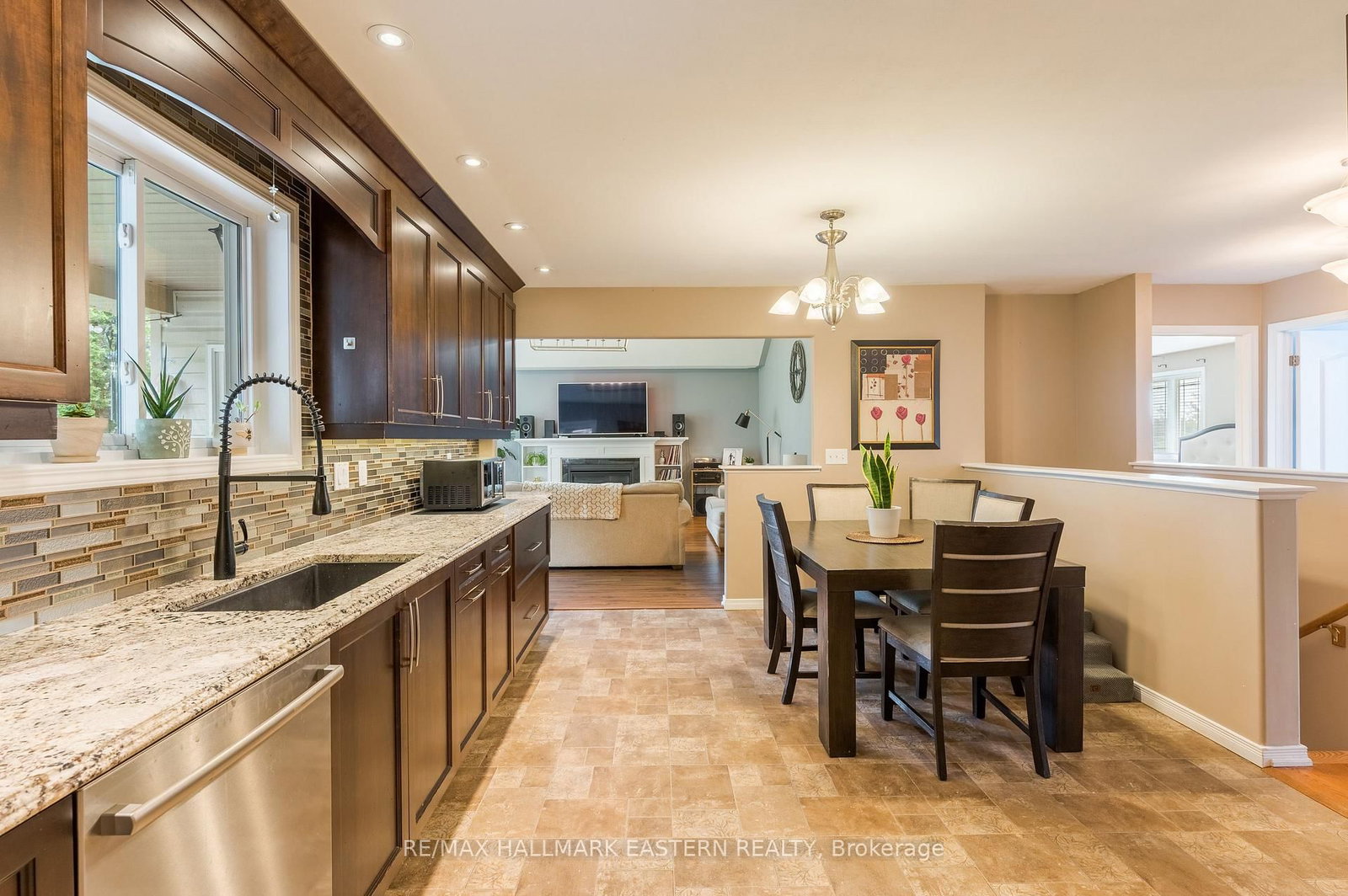 58 Parcells Crescent • Peterborough, ON photo 15