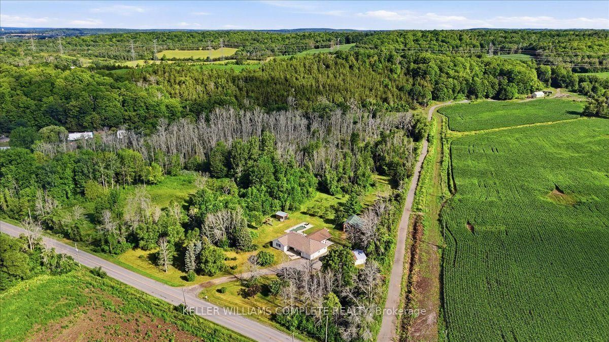 16 BONISTEEL Road • Trenton, ON photo 43