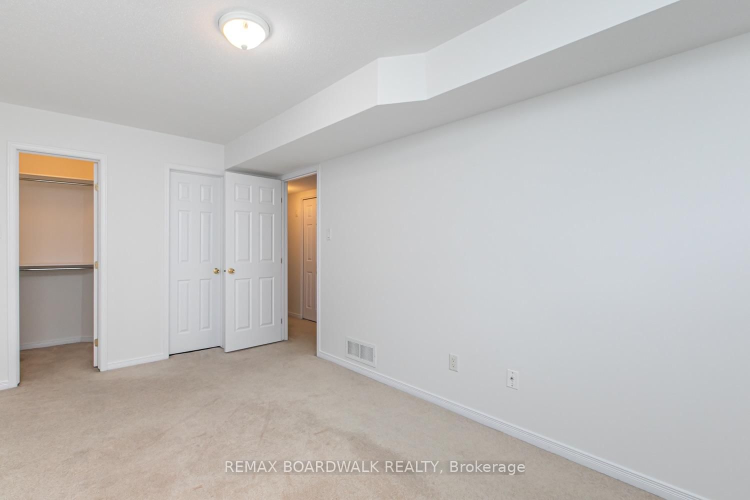 246 Gershwin Private • #38 • Ottawa, ON photo 20