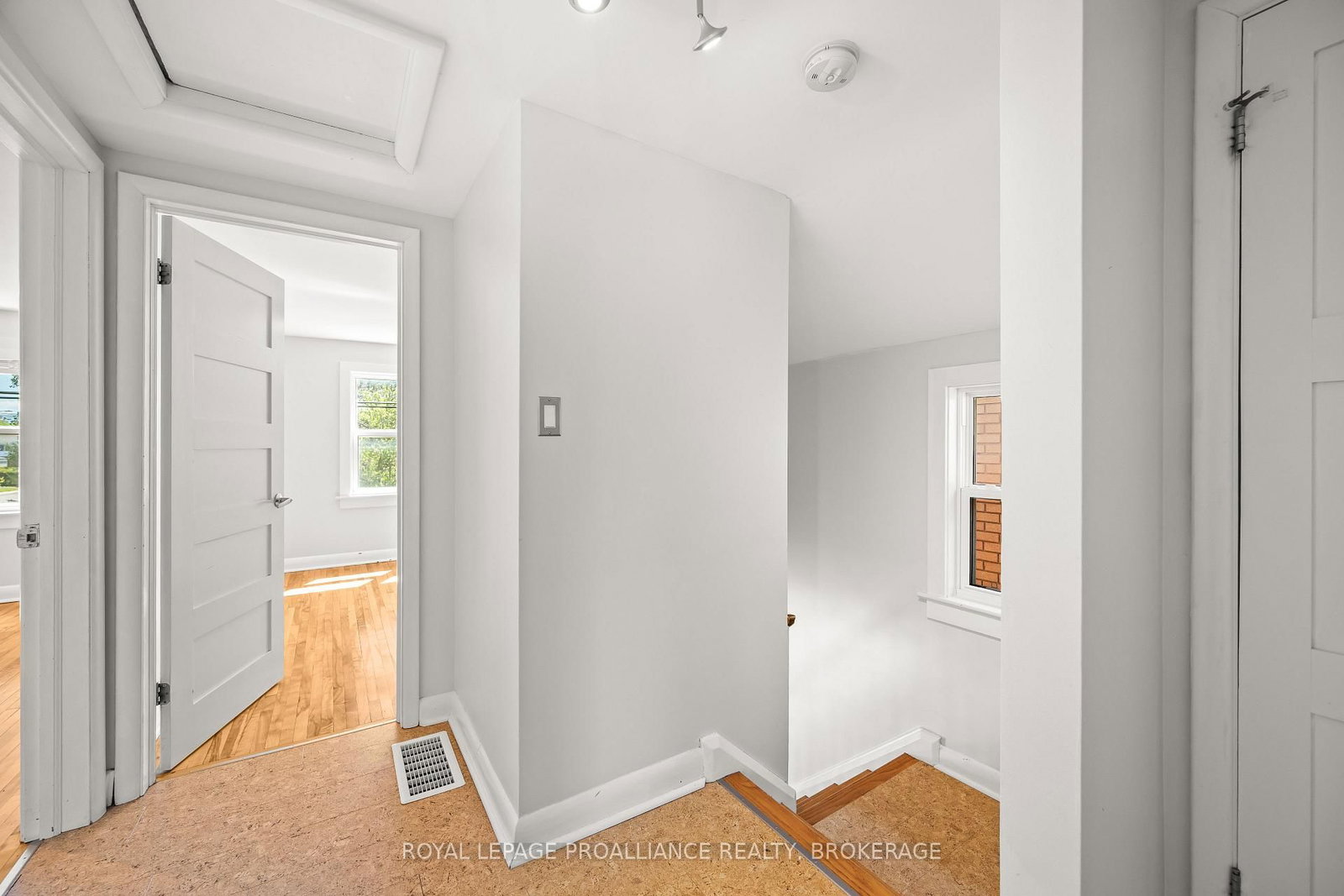 78 Regent Street • Kingston, ON photo 17
