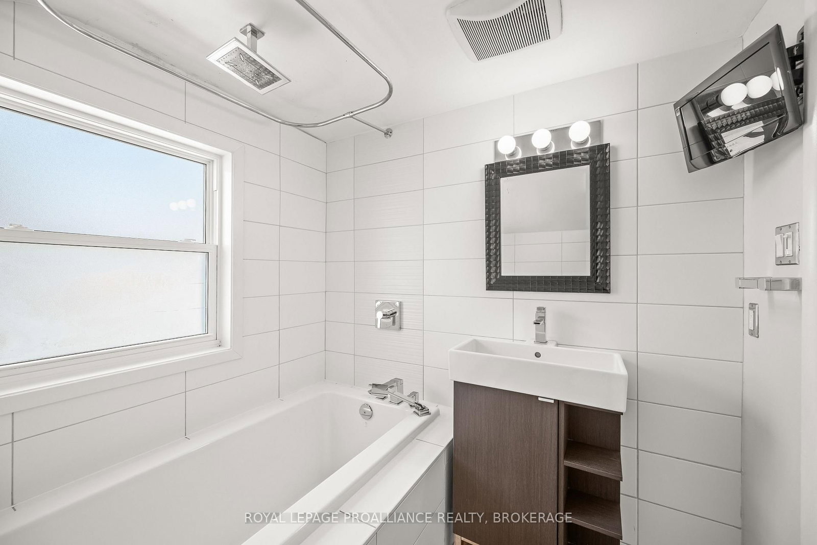 78 Regent Street • Kingston, ON photo 21