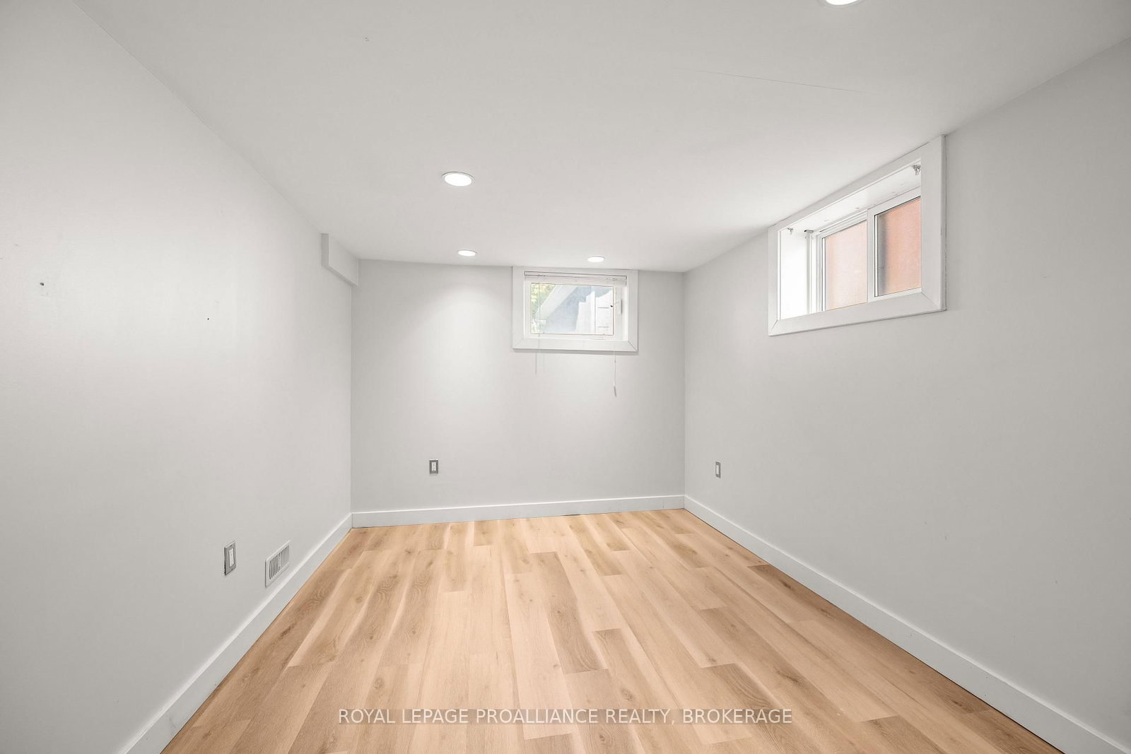 78 Regent Street • Kingston, ON photo 39