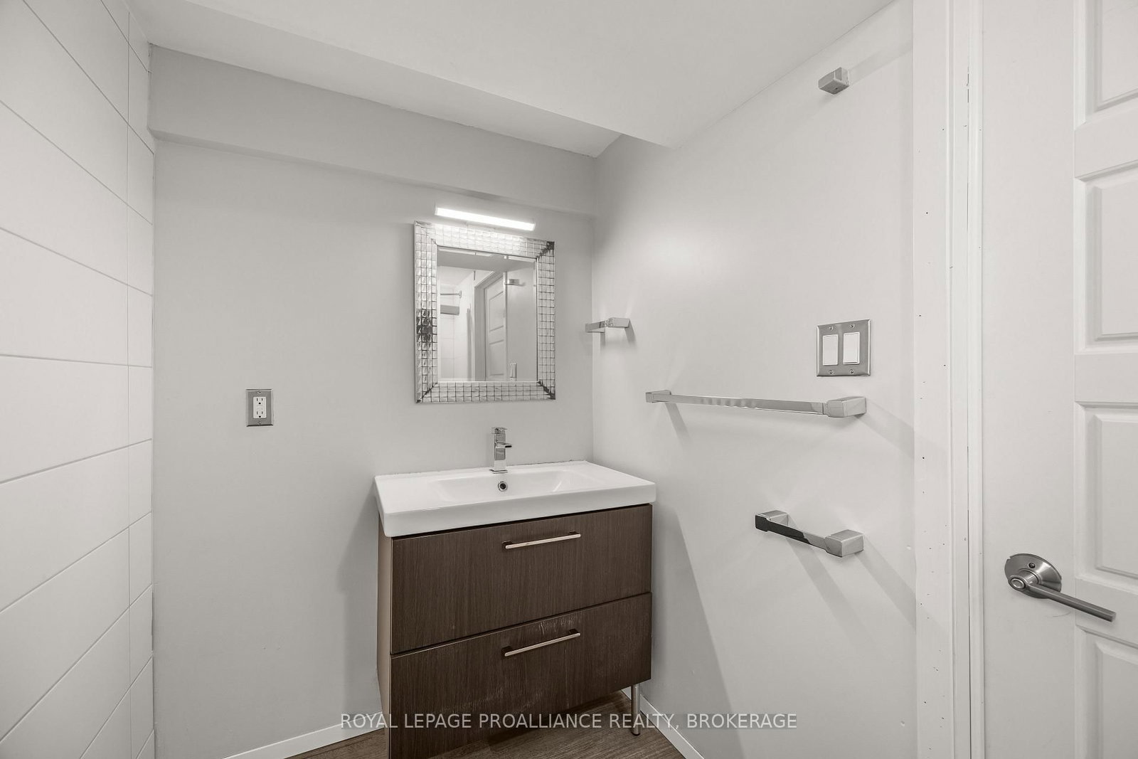 78 Regent Street • Kingston, ON photo 42