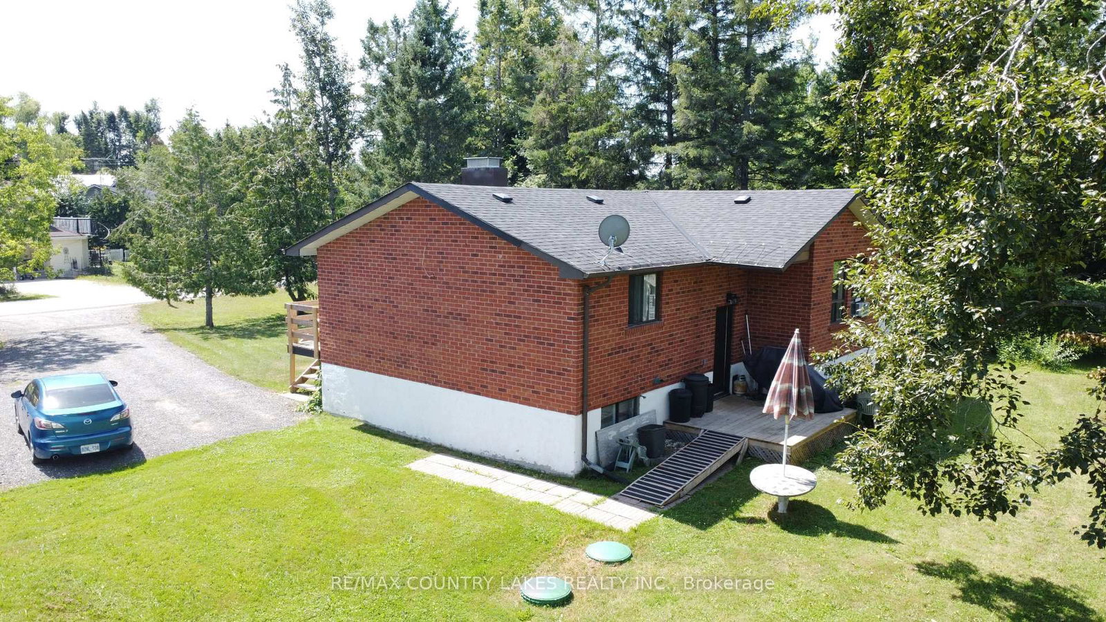 4 MACPHERSON Crescent • Kawartha Lakes, ON photo 10