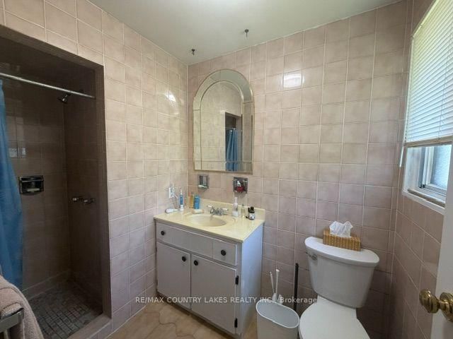 4 MACPHERSON Crescent • Kawartha Lakes, ON photo 21