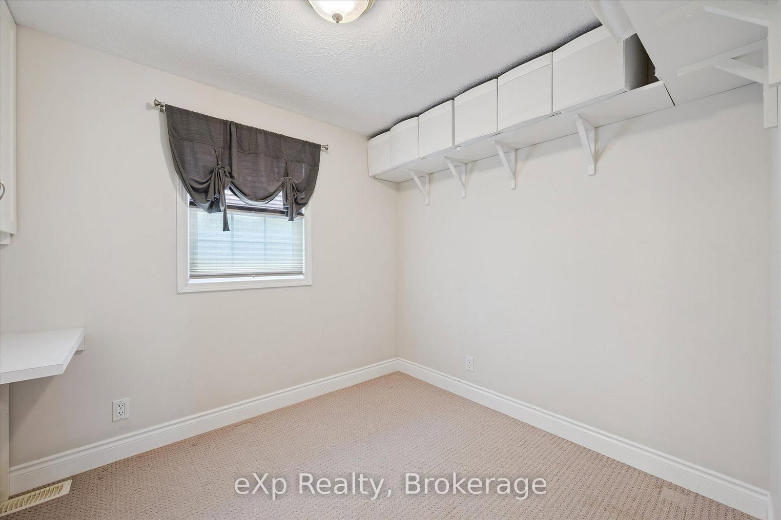 18 Jasper Heights Private • Puslinch, ON photo 19