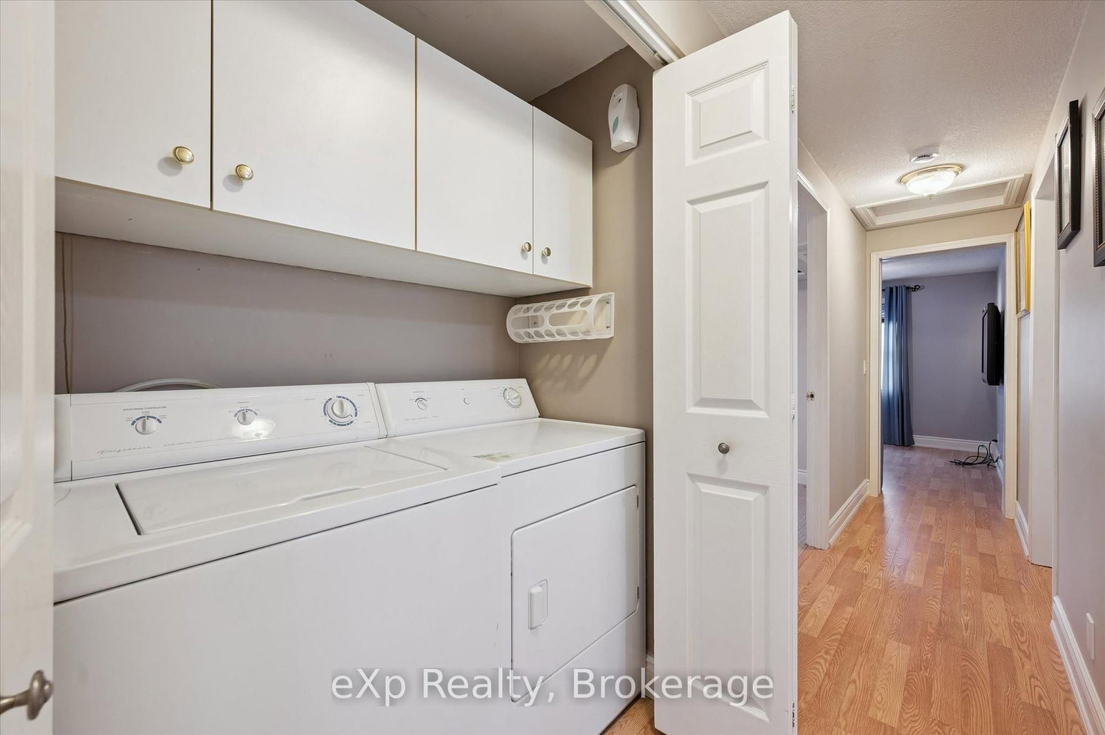 18 Jasper Heights Private • Puslinch, ON photo 28