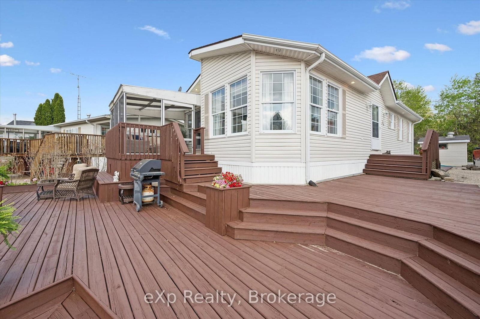18 Jasper Heights Private • Puslinch, ON photo 33