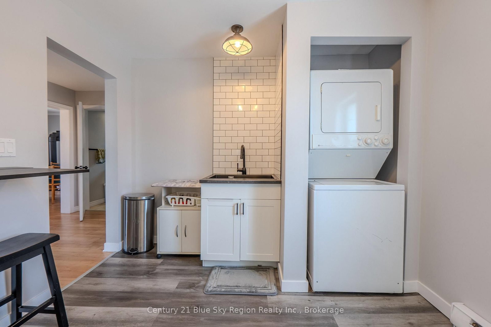 647 Douglas Street • North Bay, ON photo 21